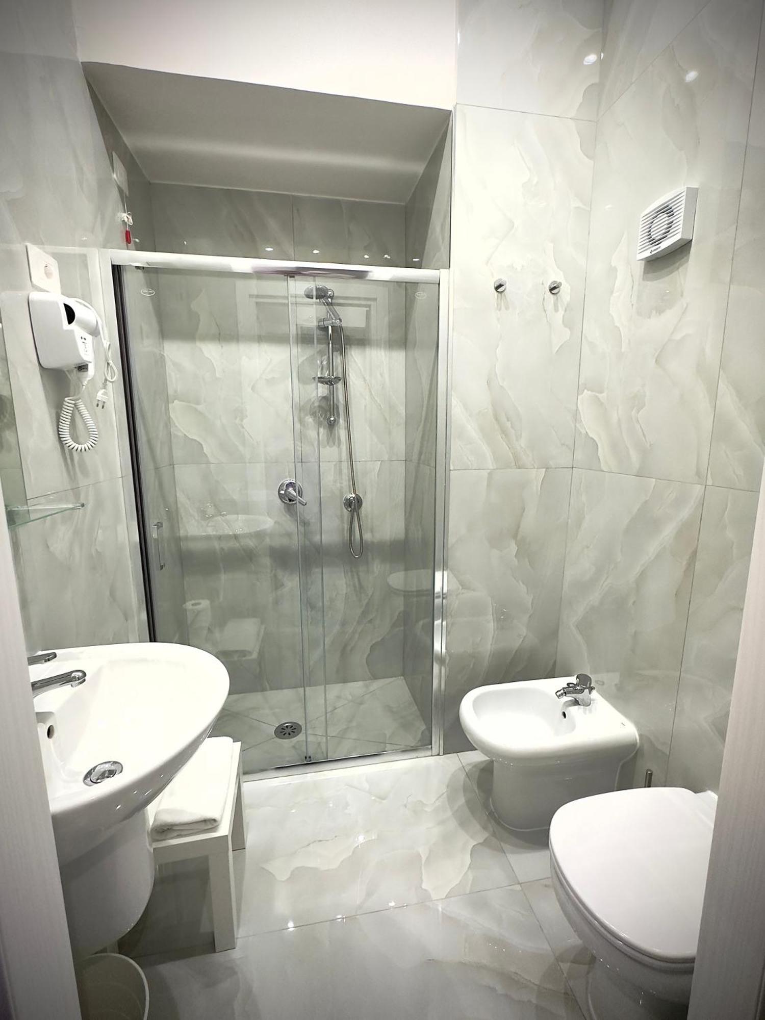 Marvit Central Luxury نابولي المظهر الخارجي الصورة