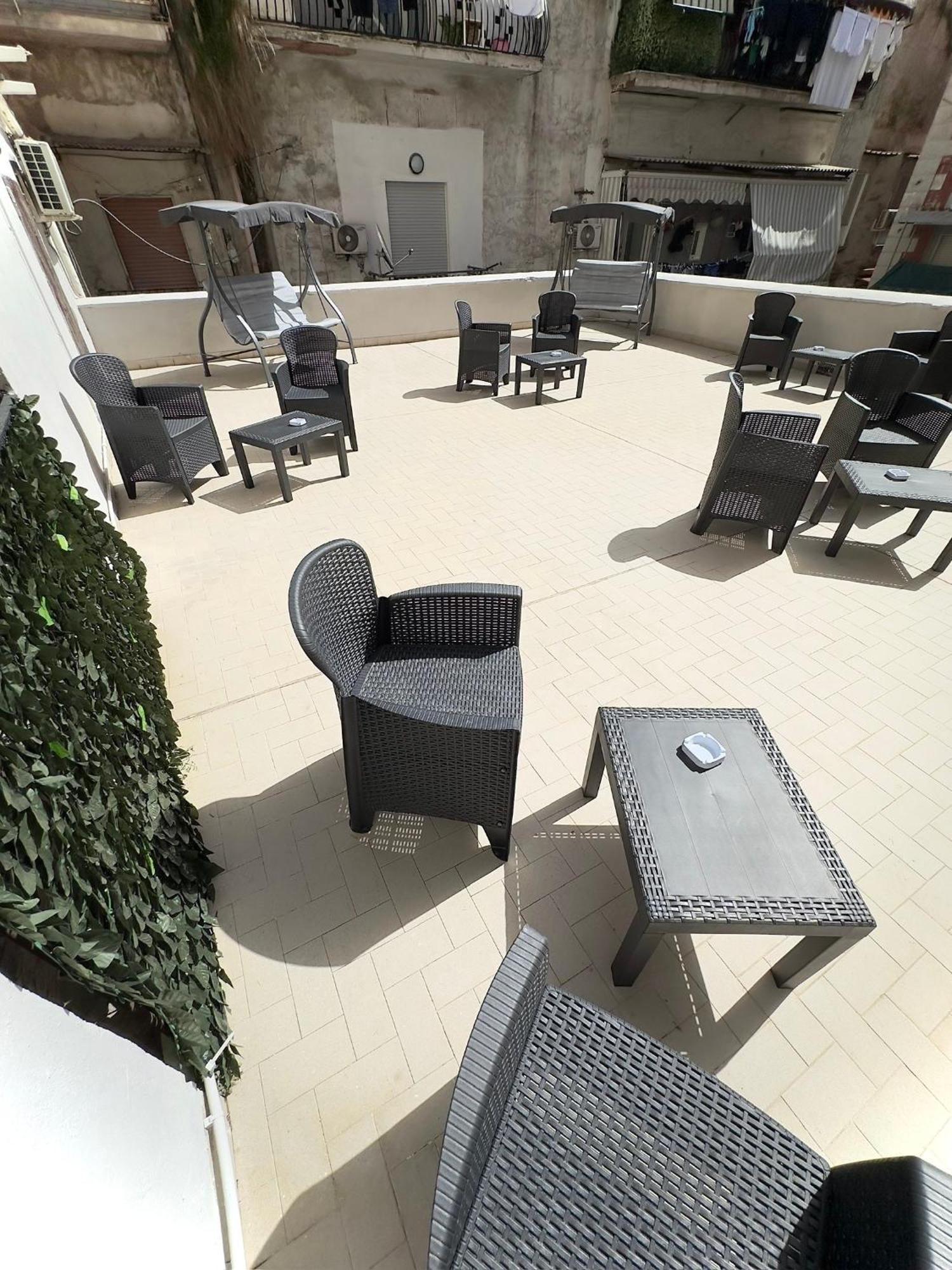 Marvit Central Luxury نابولي المظهر الخارجي الصورة